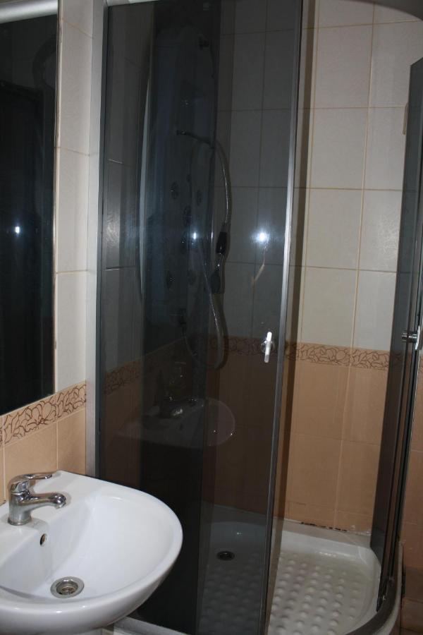 Комната Гостиничного Типа, Алчевских 24 Harkiv Exterior foto