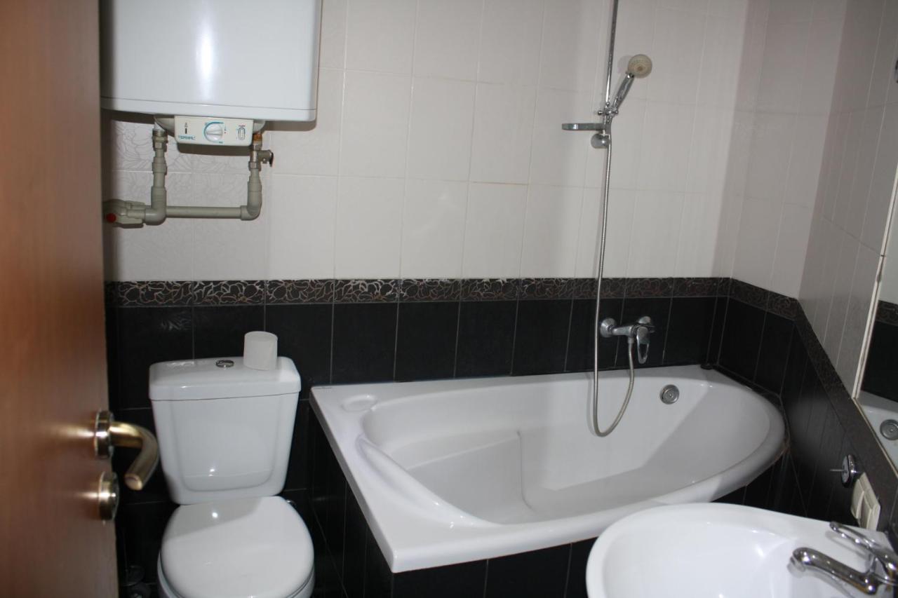 Комната Гостиничного Типа, Алчевских 24 Harkiv Exterior foto